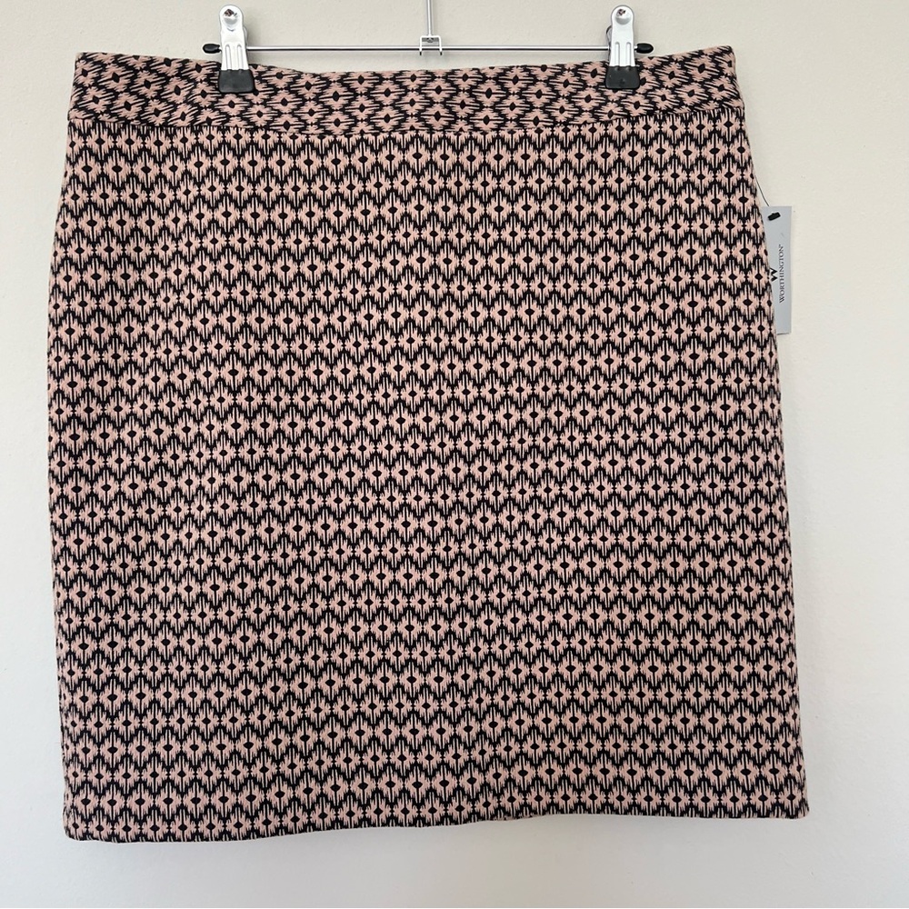 5/$25 New Worthington Jungle Jacquard Pencil Skirt